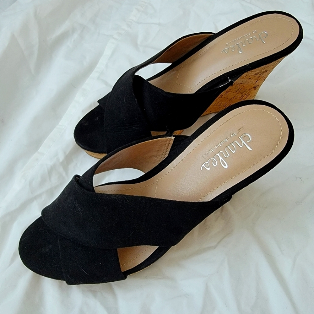 Cork wedges